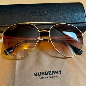 Burberry aviator sunglasses